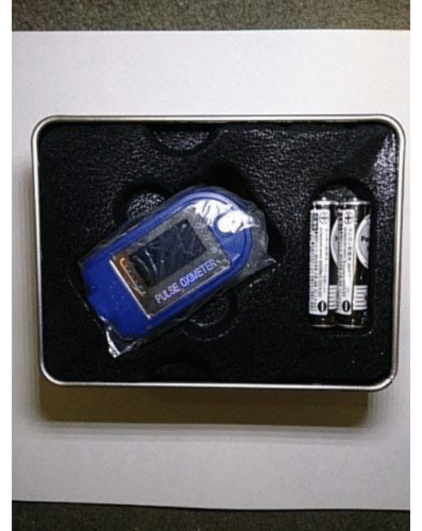 Contec Fingertip Pulse Oximeter CMS50D (FDA Approved) - Image 3