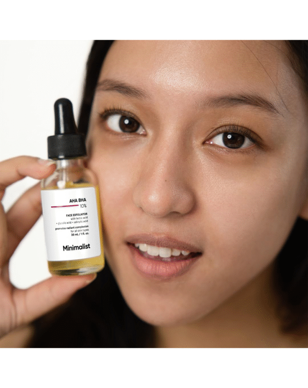 Minimalist 10% AHA BHA Exfoliating Serum For Beginners, AHAs (Lactic Acid & Glycolic Acid) - Image 4