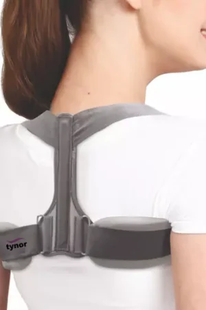 Tynor Clavicle Brace With Fastening-Size-Medium